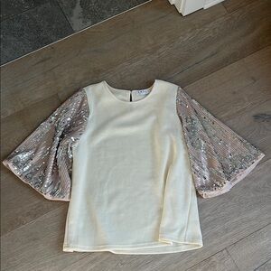 THML Cream Top with Sequin flowy Sleeves. Size medium